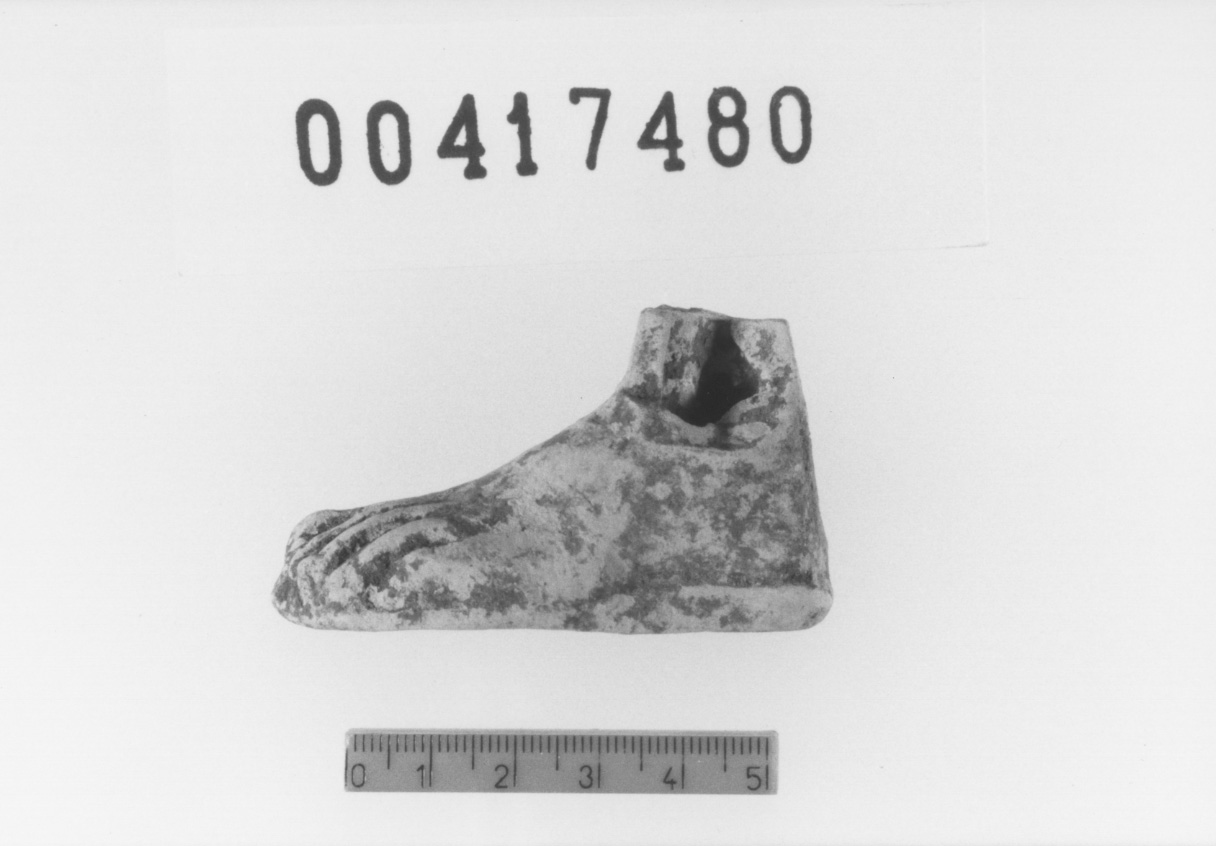 Arto inferiore sinistro (Votivo anatomico) (III a.C, II a.C)