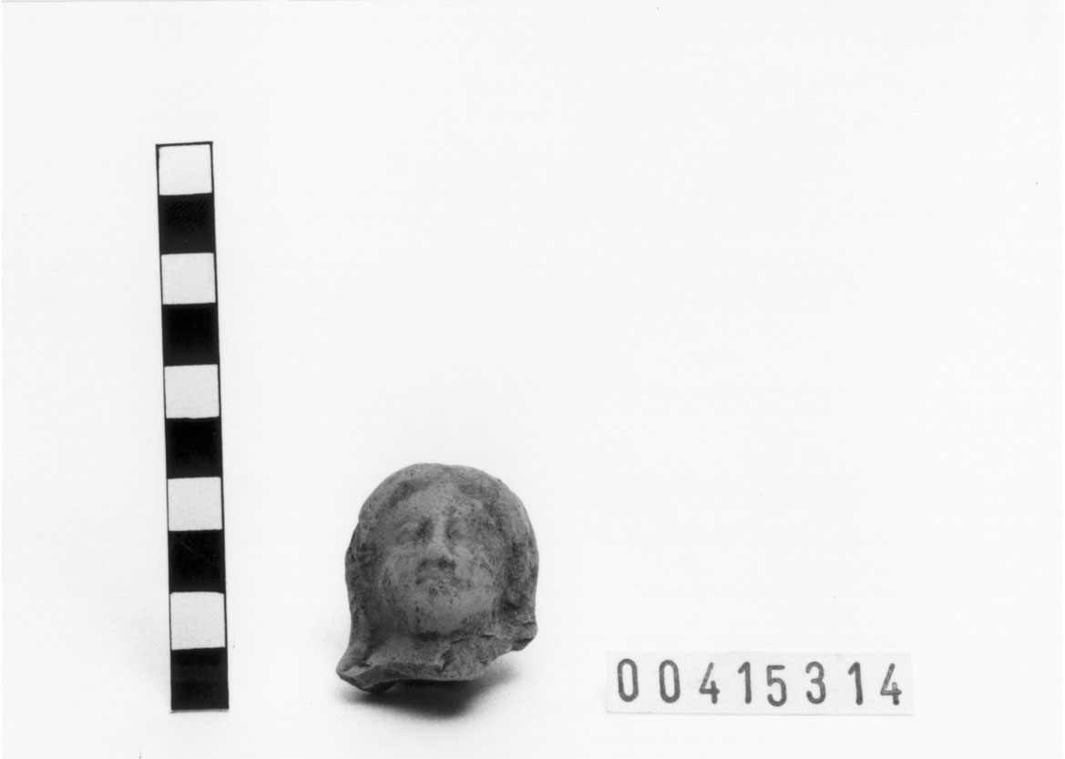 Figura femminile (Statuetta votiva/ frammento) (II a.C)