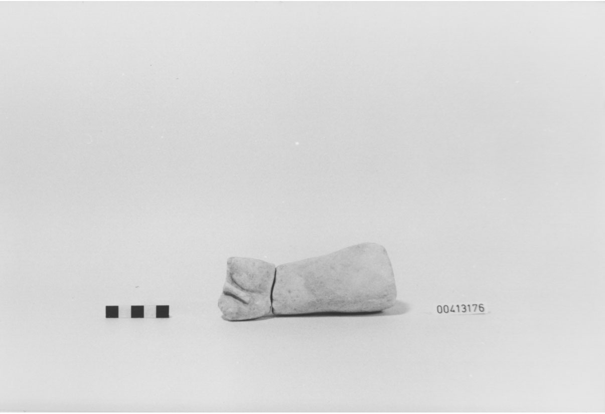 Statuetta/ frammento (I d.C, II d.C)