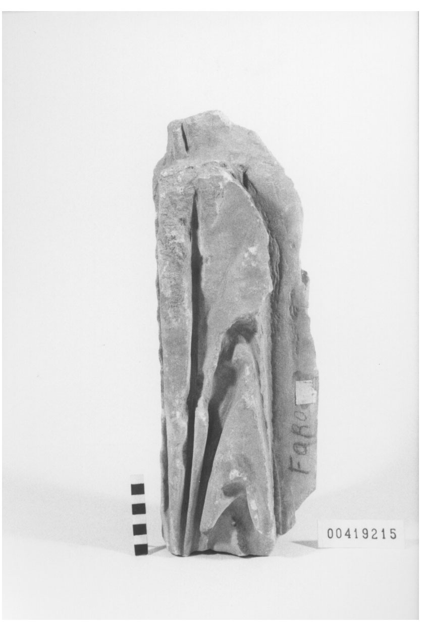 Statua/ frammento (II d.C)