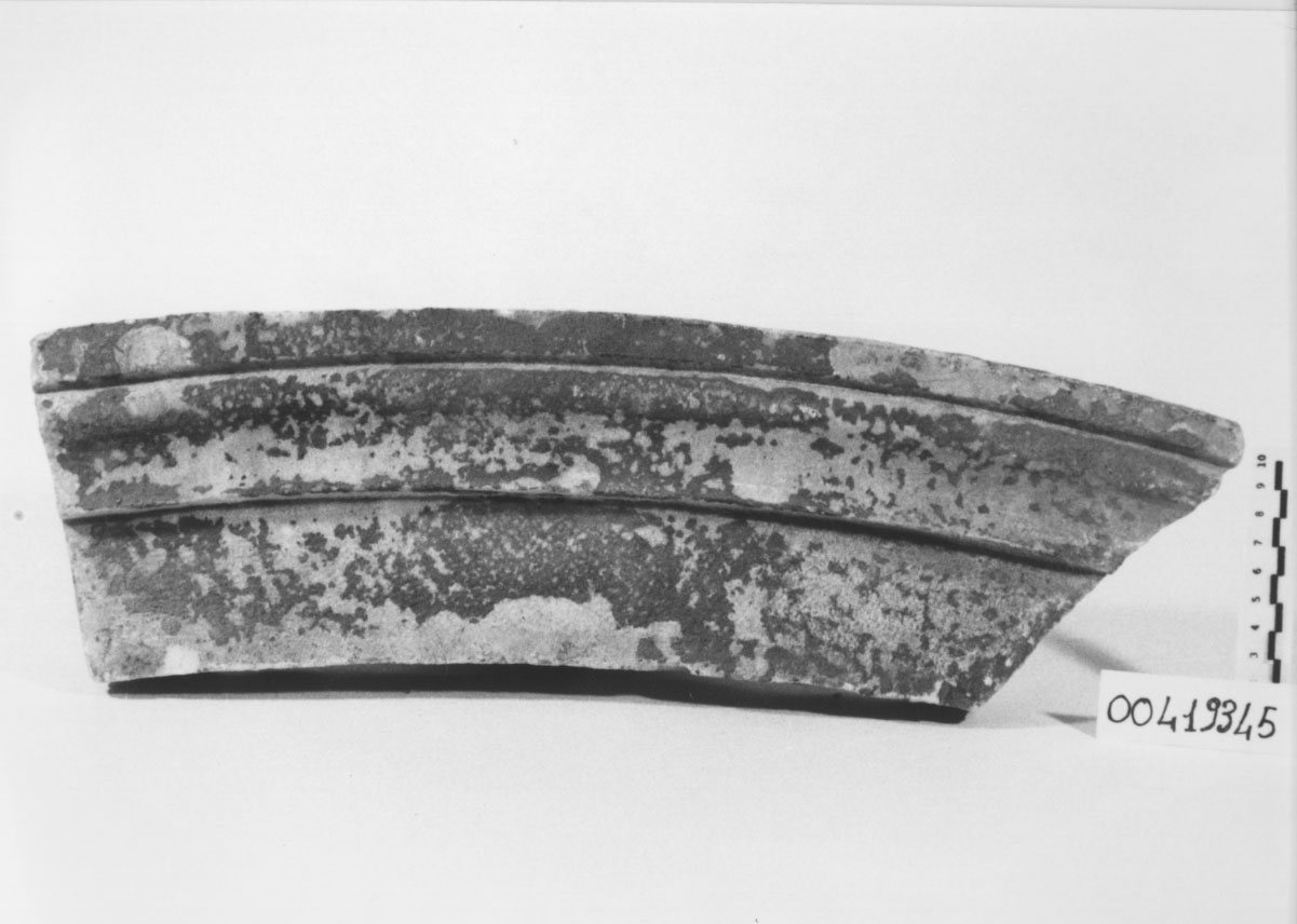 Cornice/ frammento (Età imperiale (?))