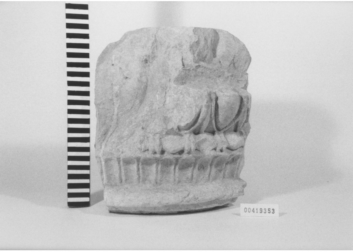 Capitello di semicolonna (?) (Prima età imperiale (?))