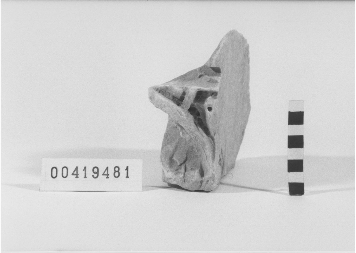 Cornice/ frammento (II d.C, III d.C)