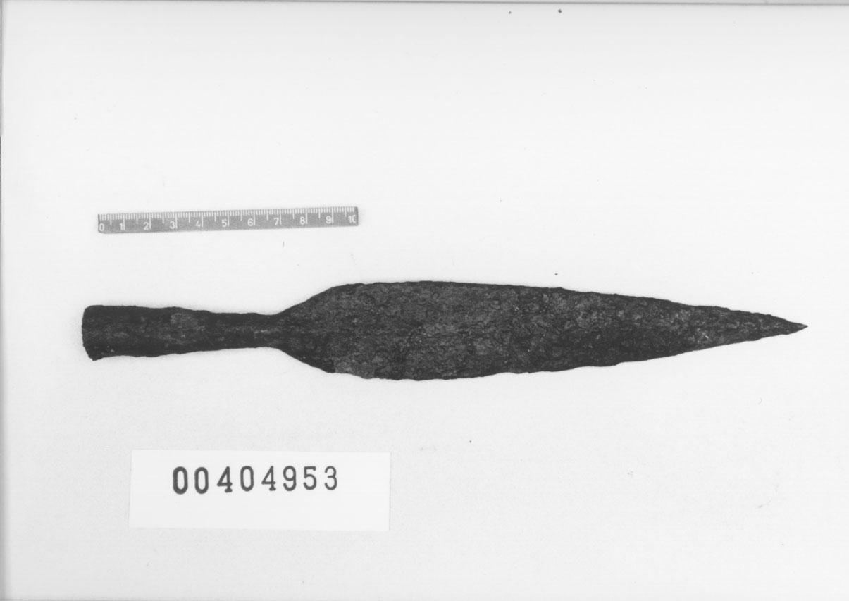 Punta di lancia, Von Eles Masi, tipo 2 (VI a.C, V a.C)