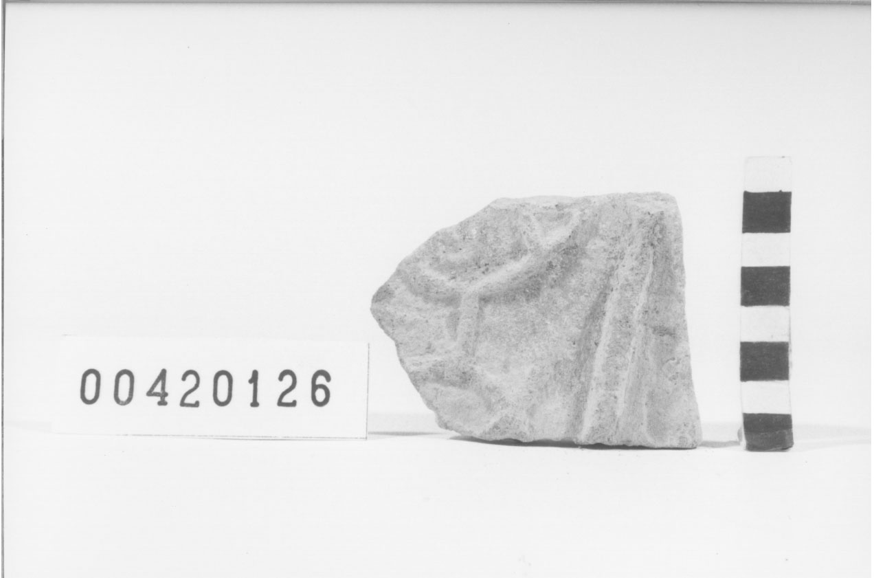 Lastra di rivestimento/ frammento (II a.C, I a.C)