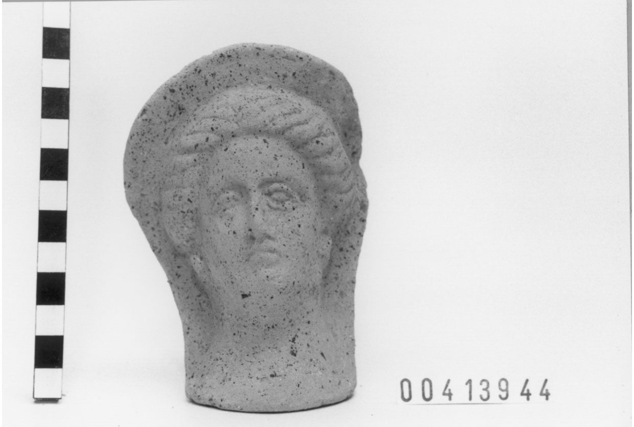 Figura femminile velata (Testa votiva) (III a.C)
