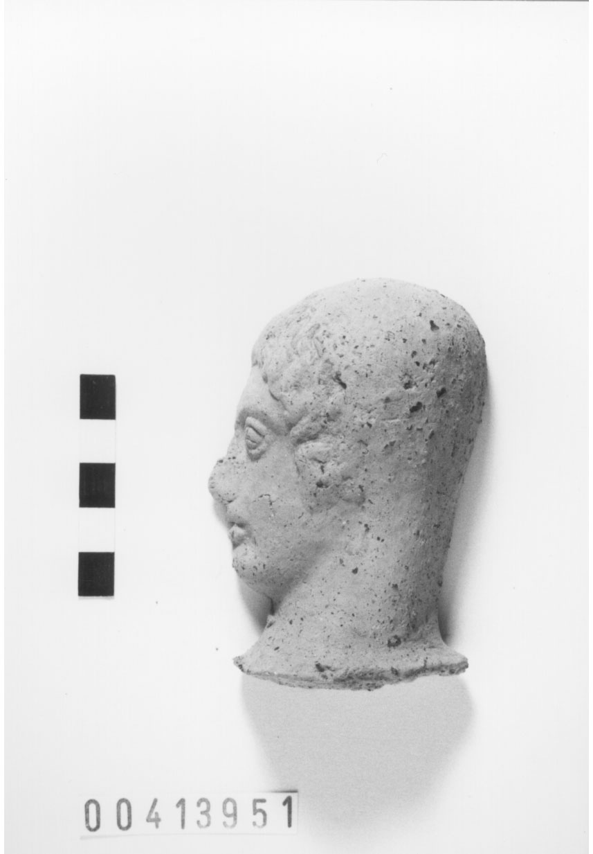 Figura maschile (Mezza testa votiva) (III a.C, II a.C)