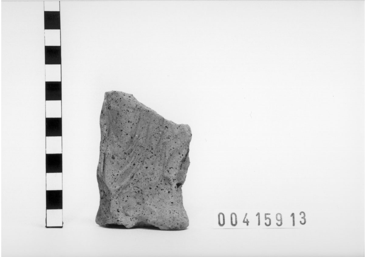 Figura maschile (Statuetta votiva/ frammento) (III a.C, II a.C)