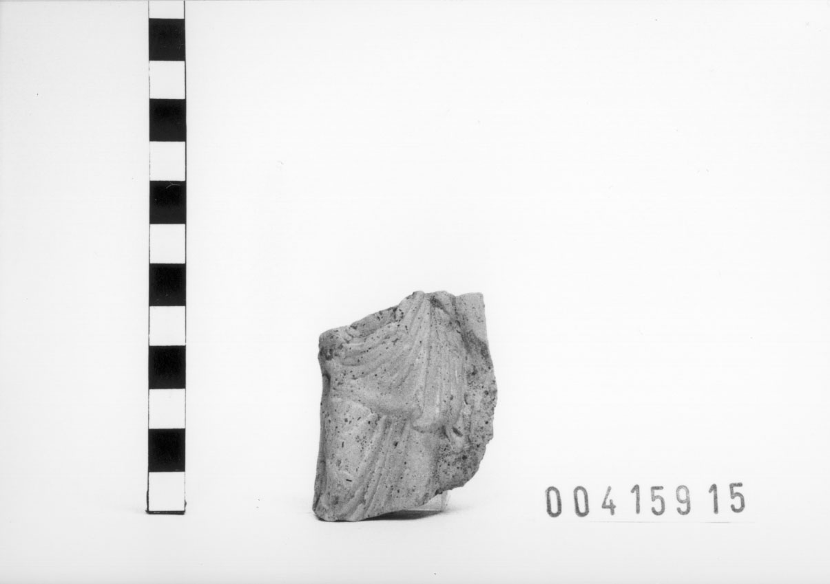 Figura maschile (Statuetta votiva/ frammento) (III a.C, II a.C)