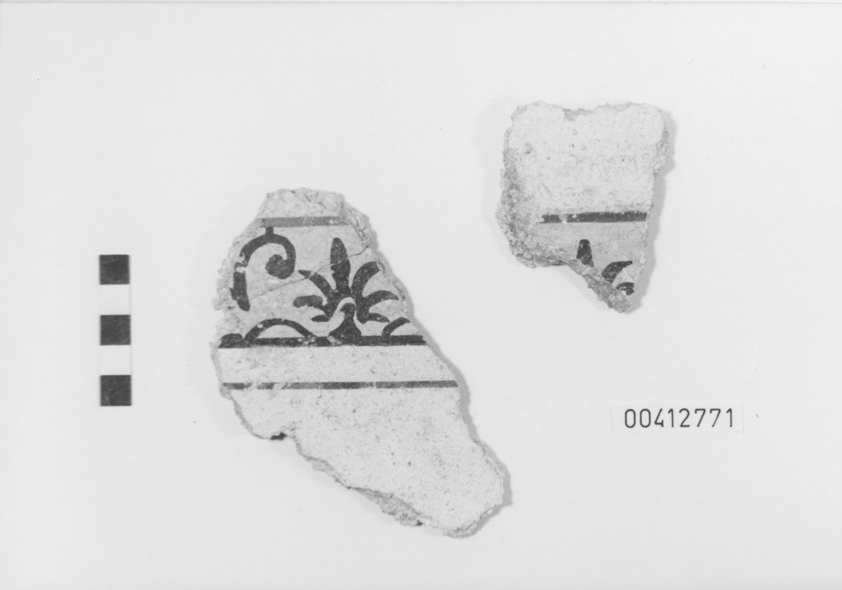 Intonaco/ frammento (Seconda metÍ I d.C)