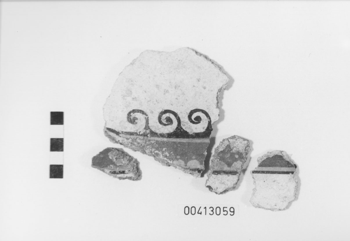 Intonaco/ frammento (I d.C)