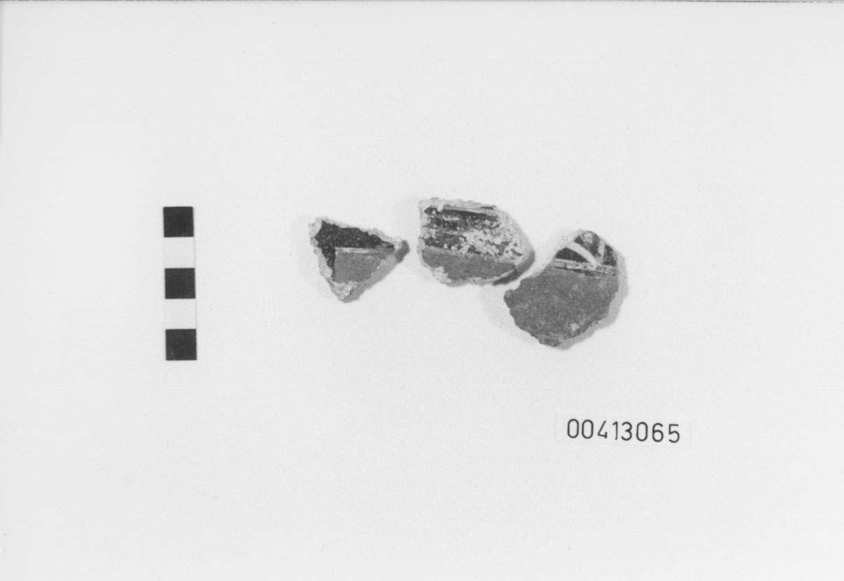 Intonaco/ frammento (I d.C)