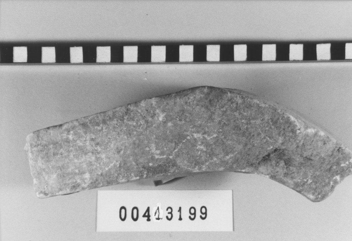 Bacino/ frammento (Età romana)