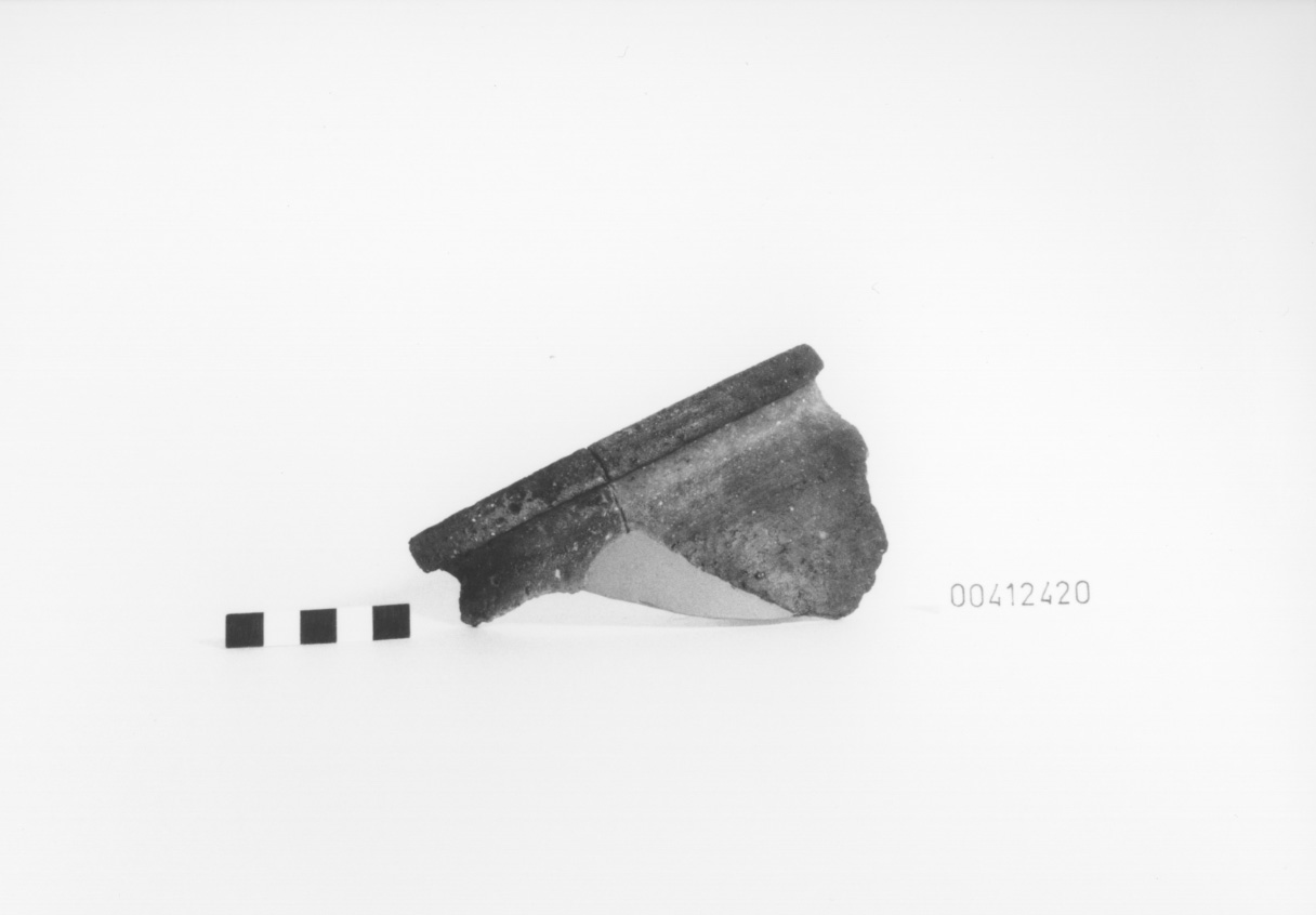 Orlo di olla (Fine I d.C, II d.C)