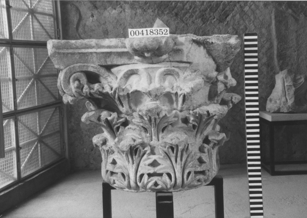 Capitello corinzio (Prima metÍ I a.C)