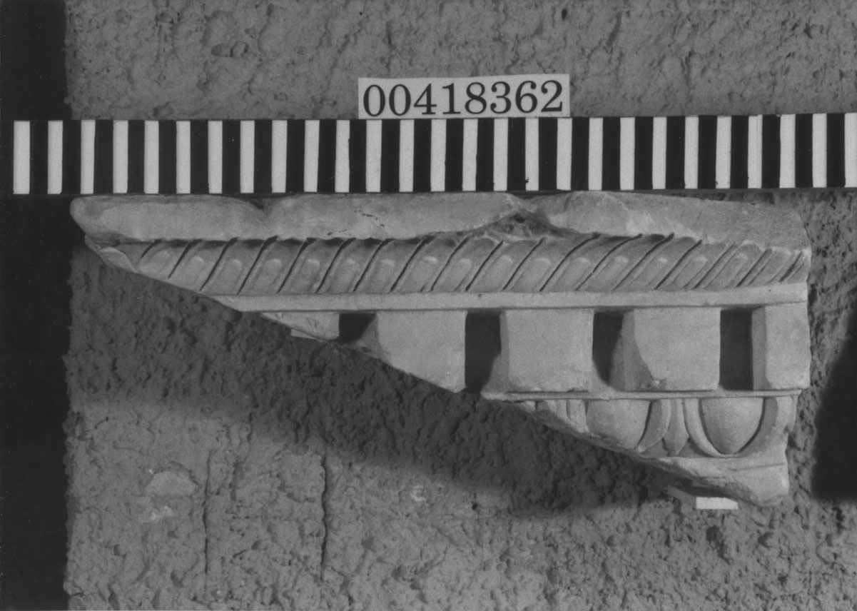 Cornice/ frammento (Età augustea (?))