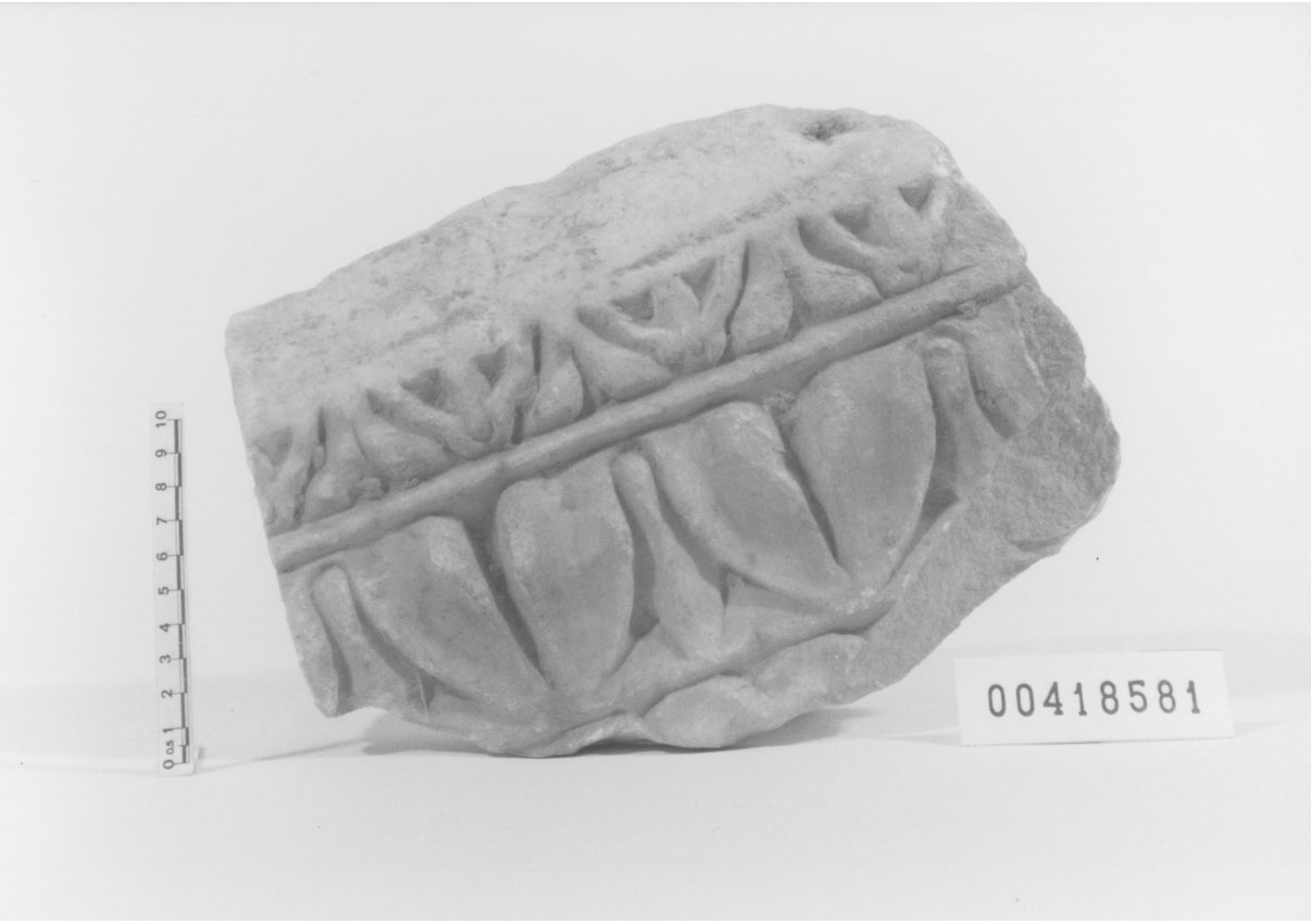 Cornice modanata/ frammento (Età traianea)