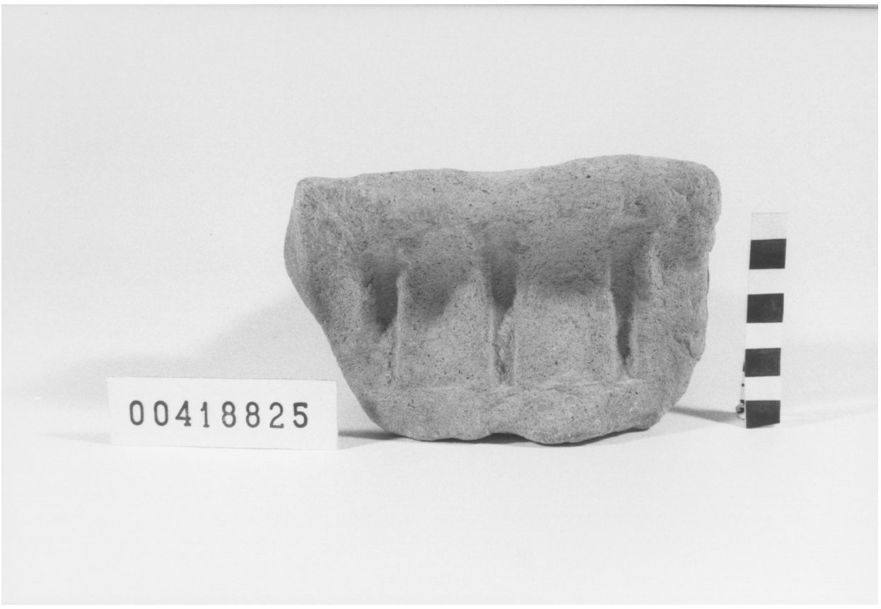 Lastra di rivestimento/ frammento (II a.C, I a.C)