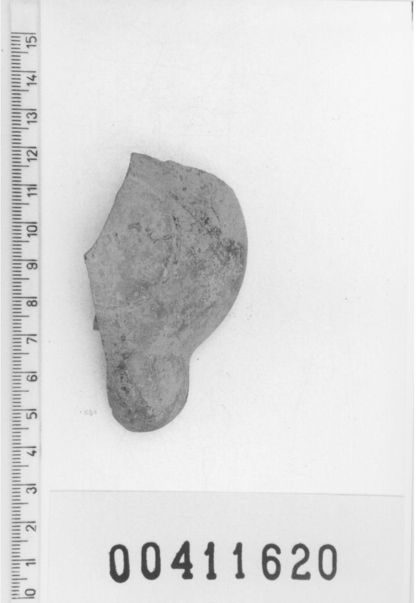 Lucerna/ frammento, Deneauve, tipo VII A (Seconda metÍ, Inizio I d.C, II d.C)