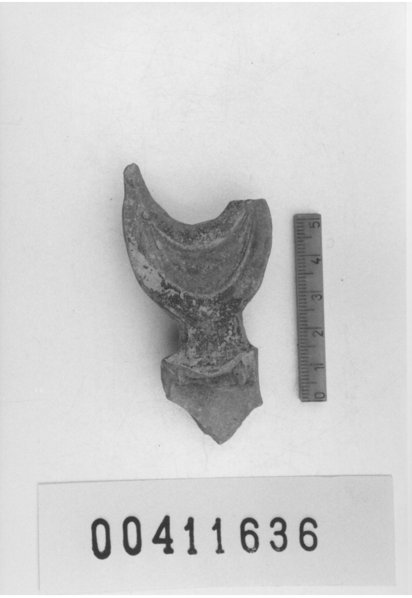 Ansa di lucerna a volute (Inizio I d.C, II d.C)