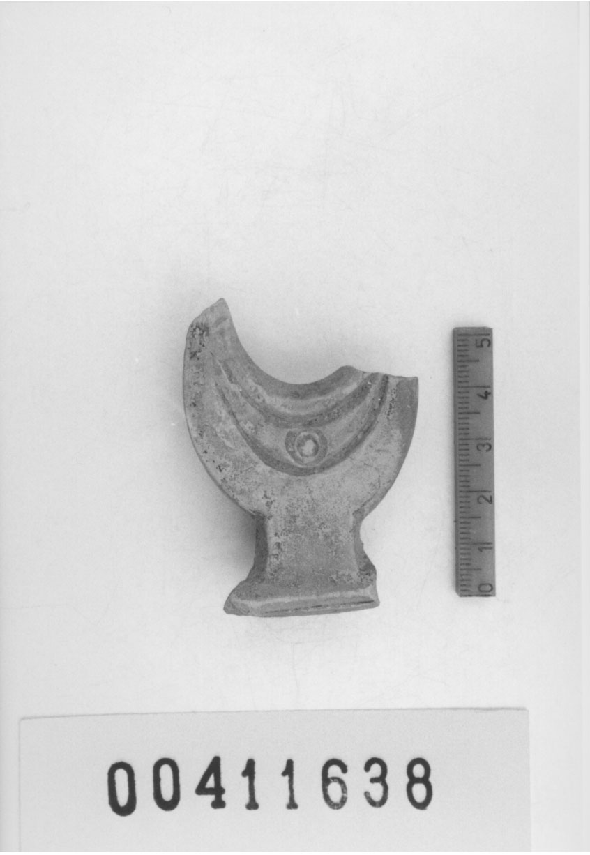 Ansa di lucerna a volute (Inizio I d.C, II d.C)