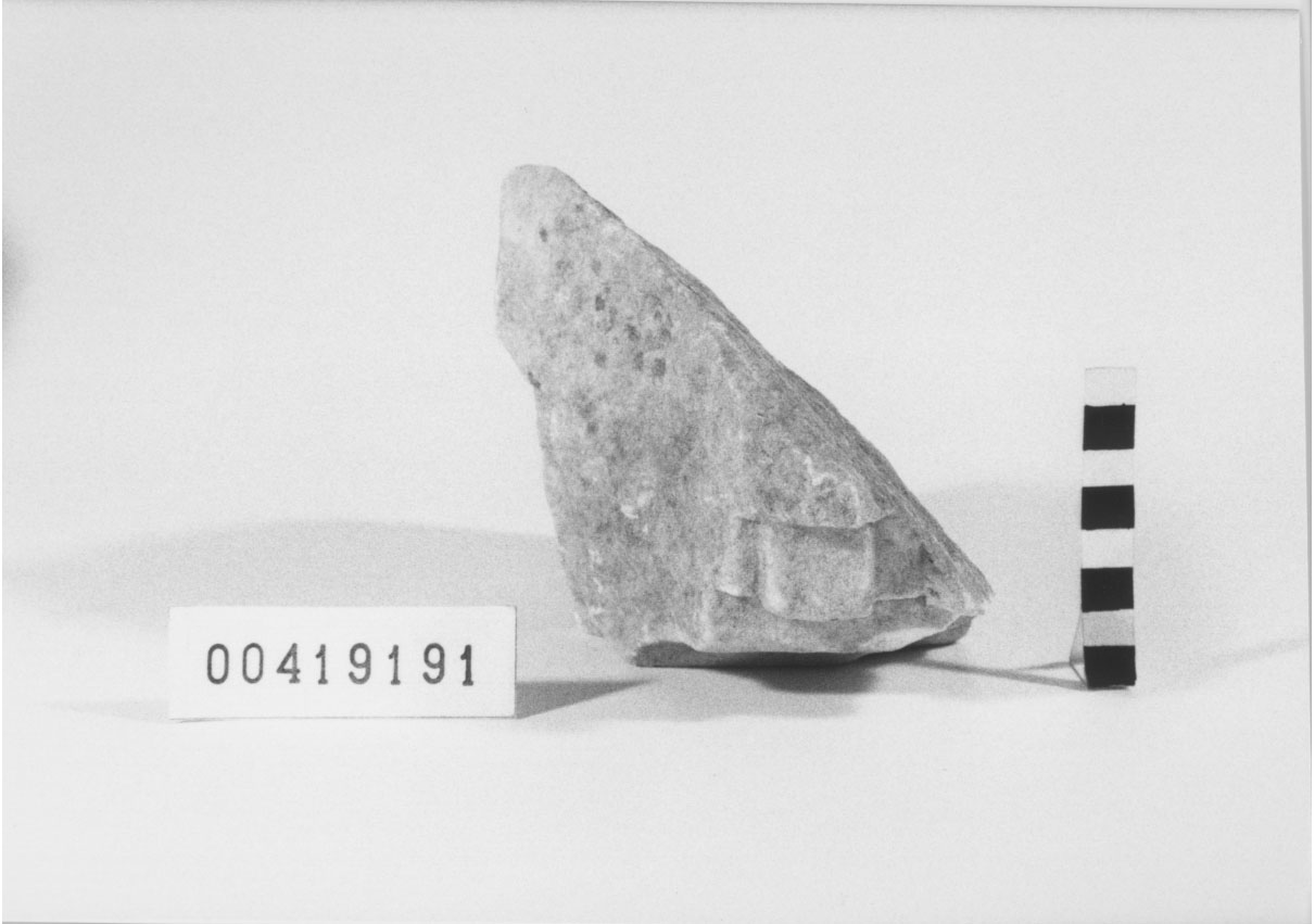 Cornice/ frammento (III d.C, IV d.C)