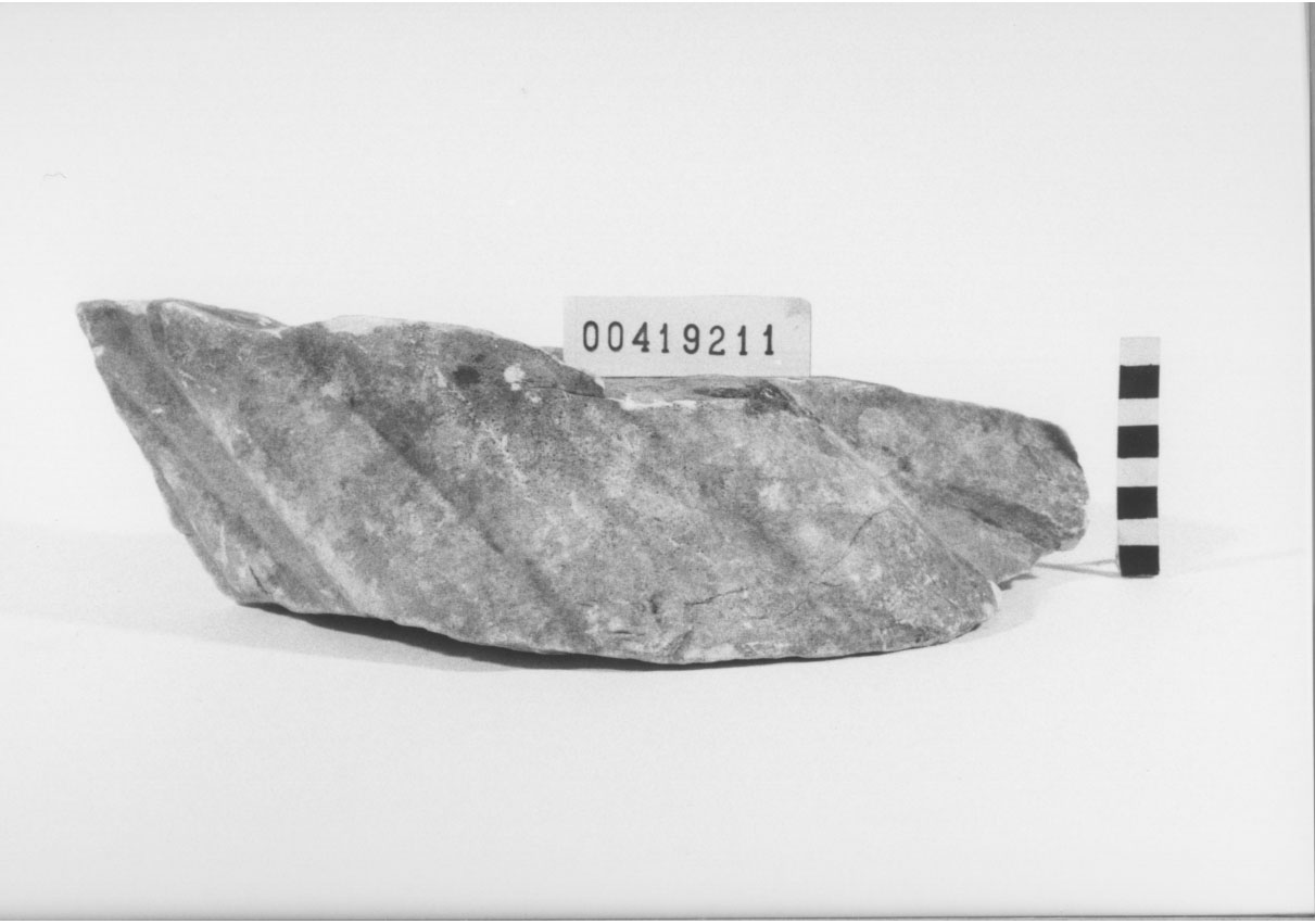 Statua/ frammento (II d.C)