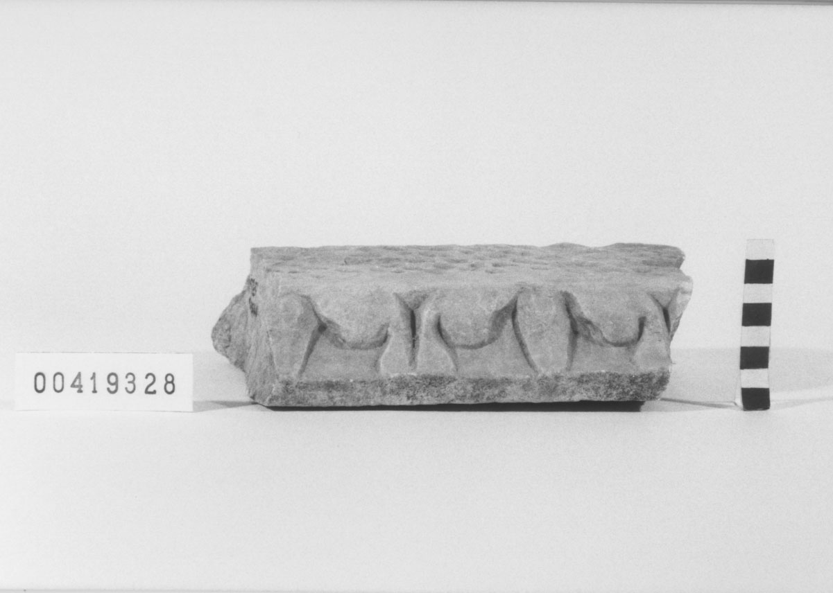 Cornice/ frammento (EtÃ  imperiale)