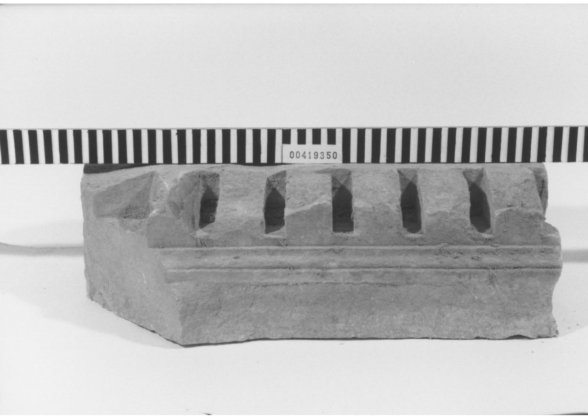 Cornice/ frammento (EtÃ  imperiale)