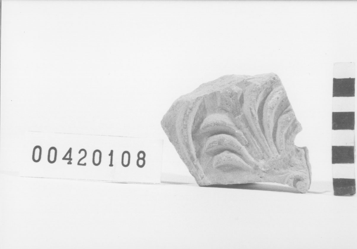 Lastrina di rivestimento/ frammento (II a.C, I a.C)