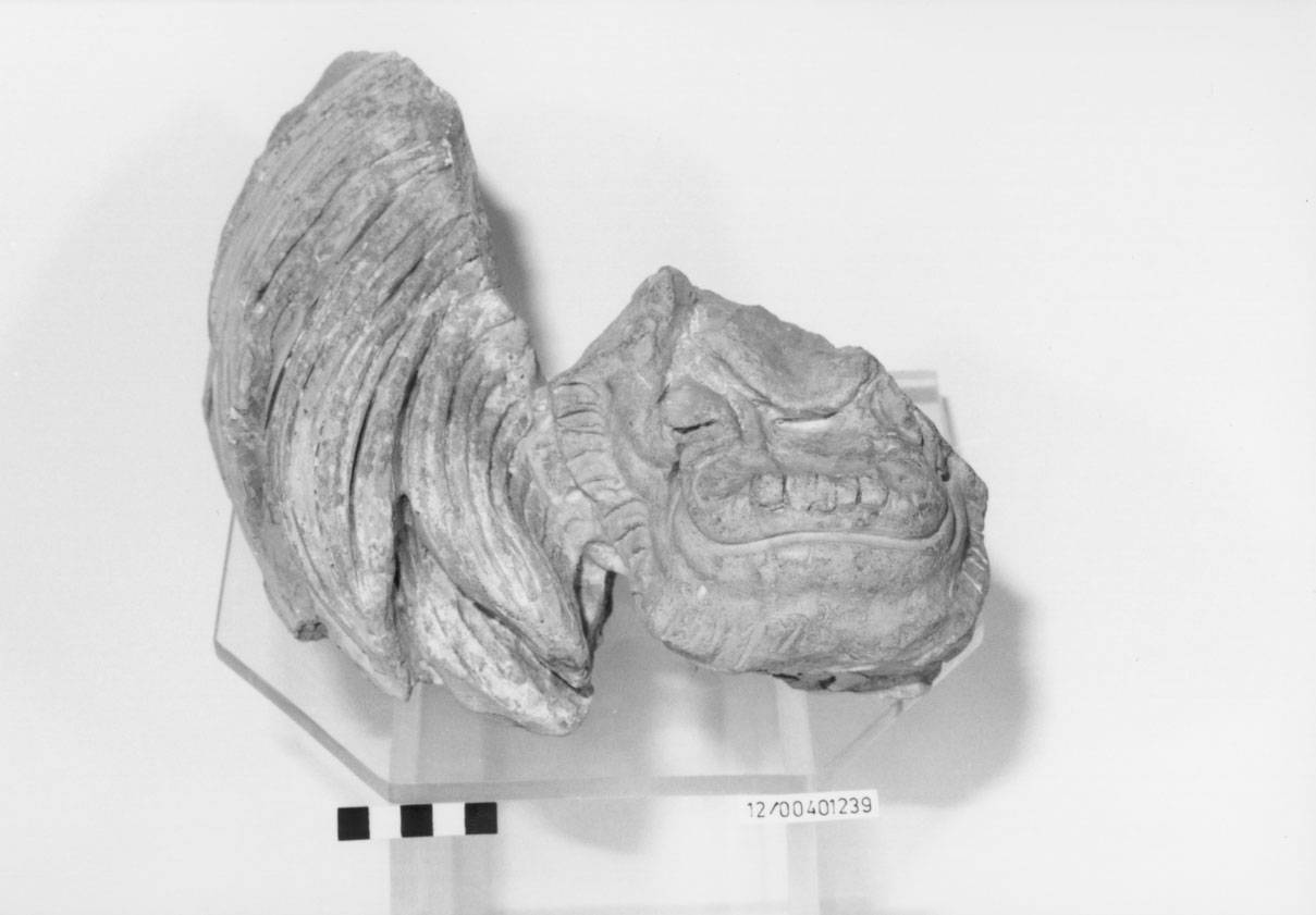 Rilievo/ frammento (III a.C, II a.C)