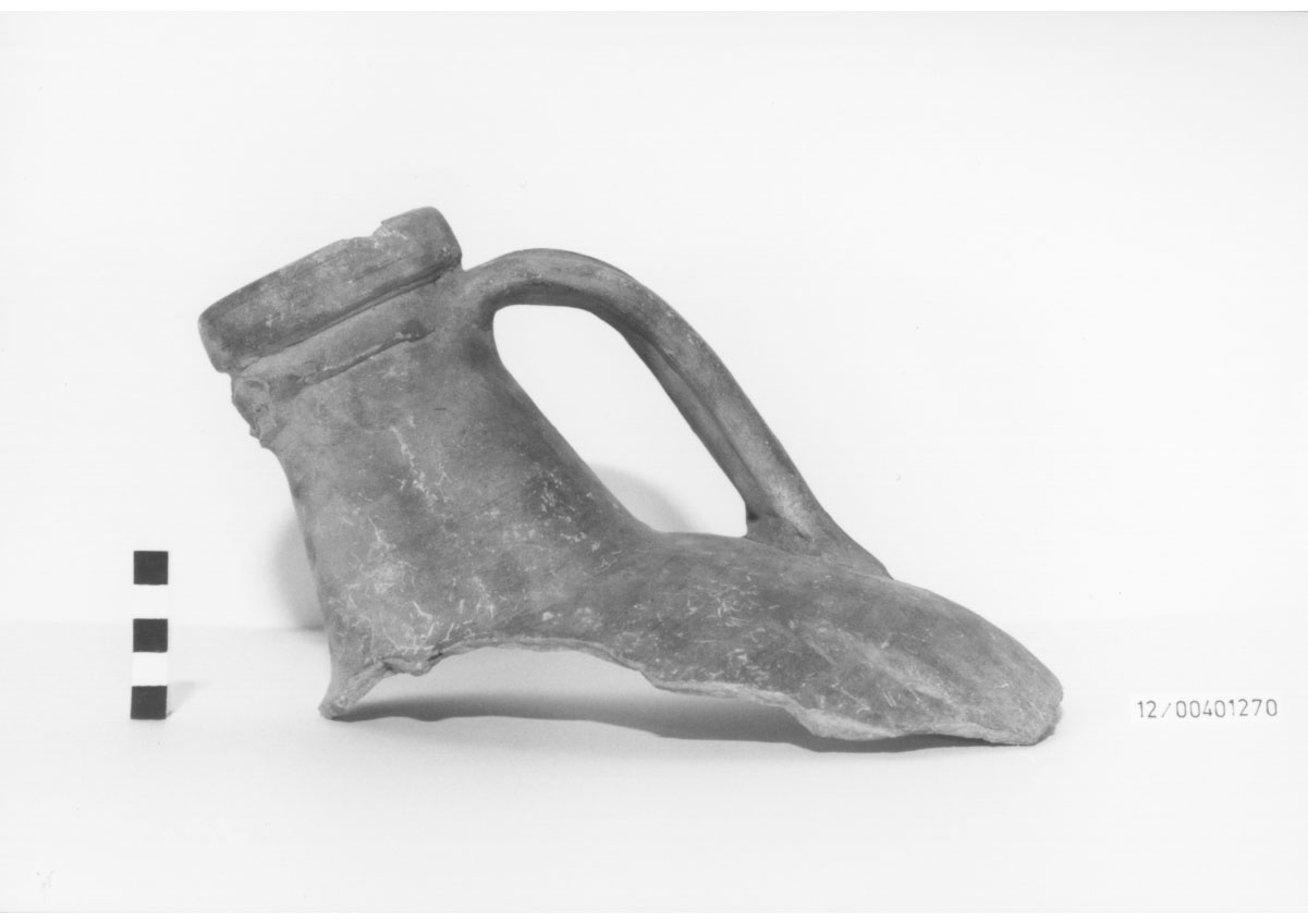 Collo di anfora, Dressel, tipo 29 (Seconda met II d.C)