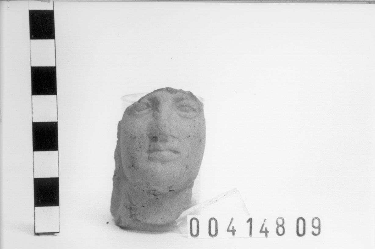 Testa votiva/ frammento (III a.C, II a.C)