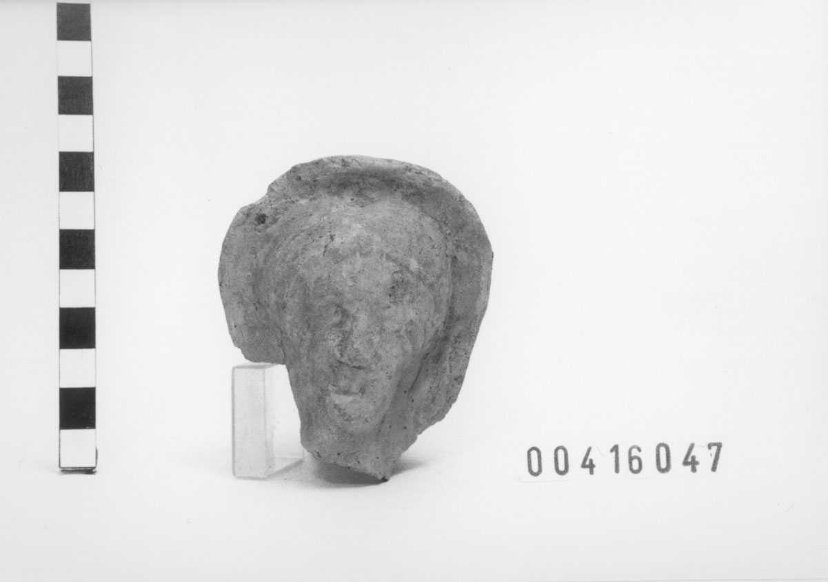 Figura femminile (Testa votiva) (III a.C, II a.C)