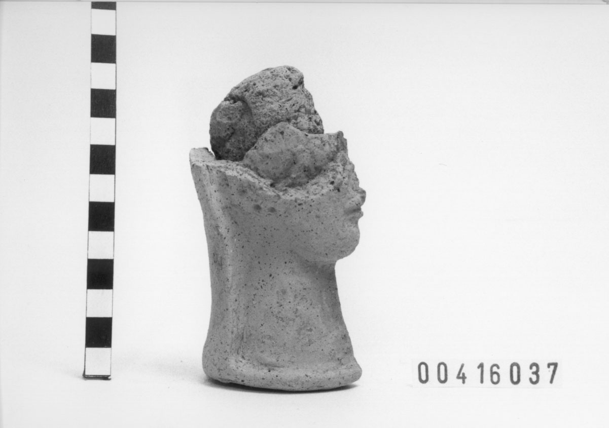 Mezza testa votiva (III a.C, II a.C)