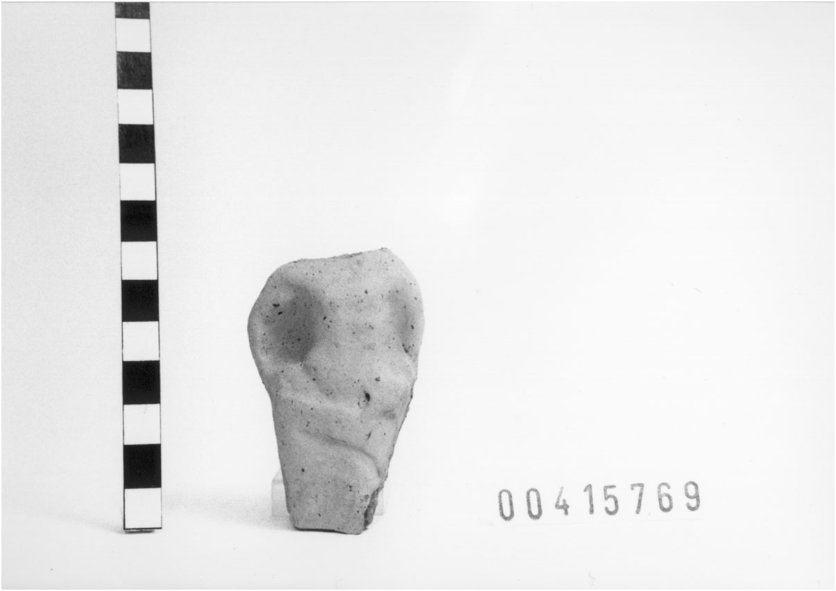 Figura maschile (Statuetta votiva/ frammento) (III a.C, II a.C)