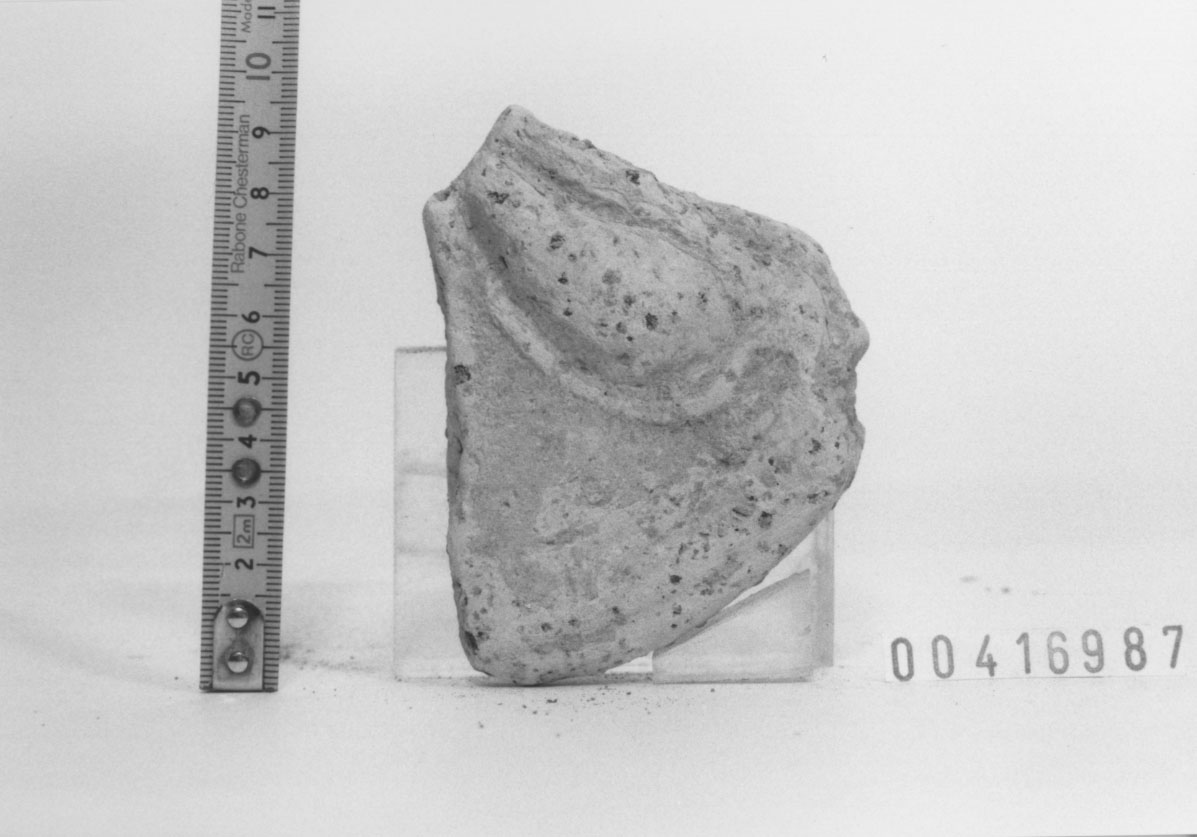 Lastra di rivestimento/ frammento (II a.C, I a.C)