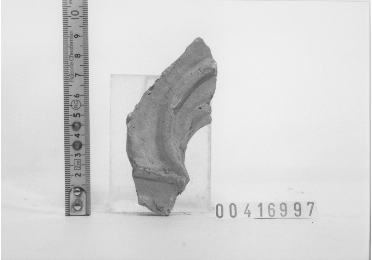 Lastra di rivestimento/ frammento (II a.C, I a.C)