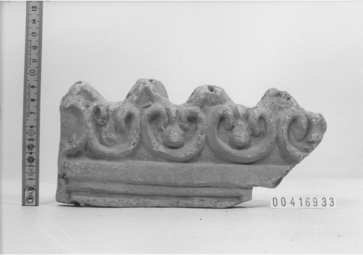 Cornice/ frammento (II a.C, I a.C)
