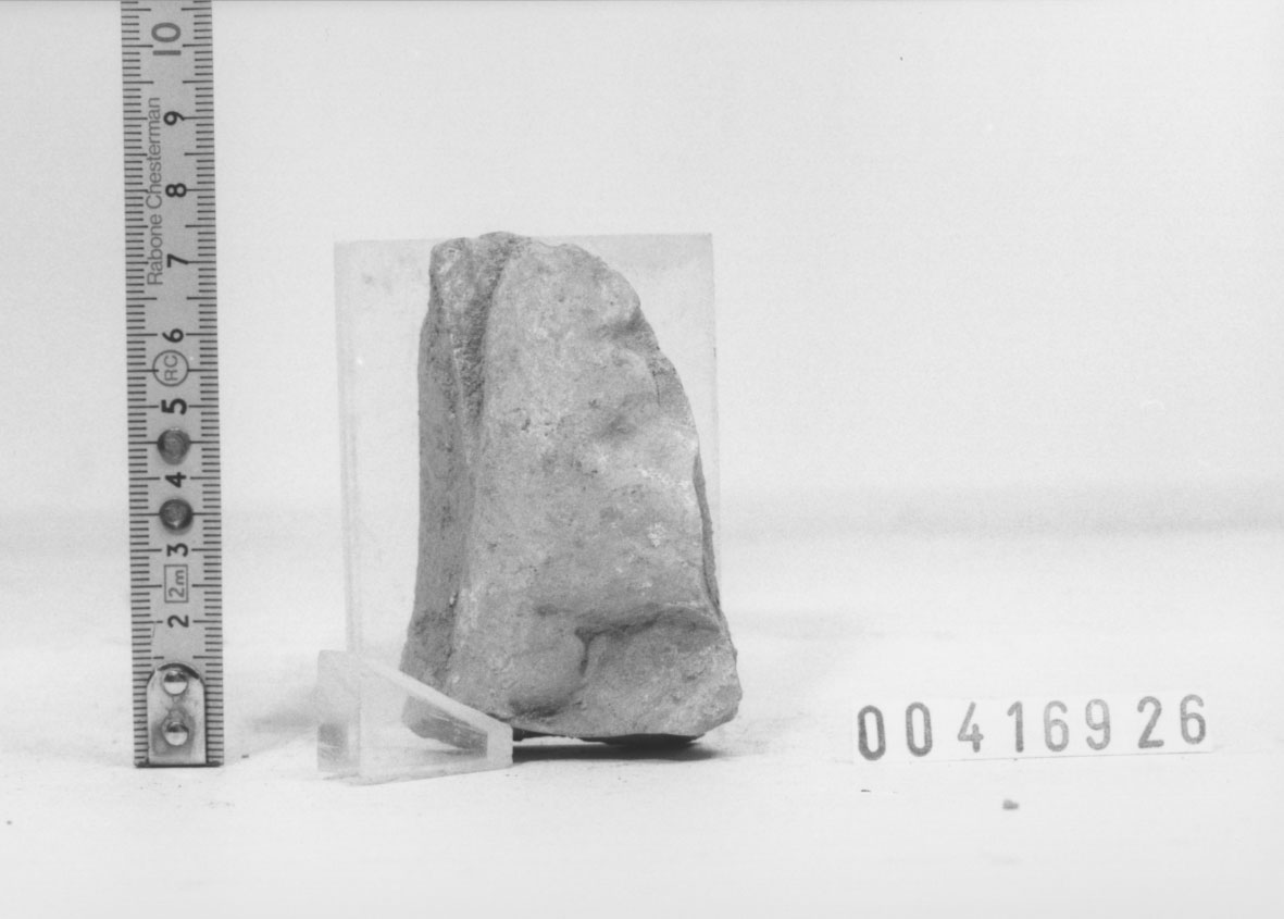 Lastra di rivestimento/ frammento (II a.C, I a.C)