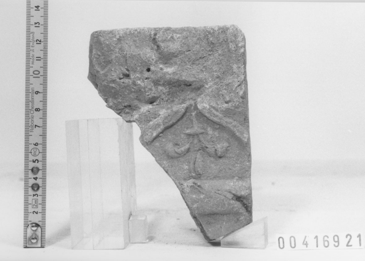 Cornice/ frammento (III a.C, II a.C)