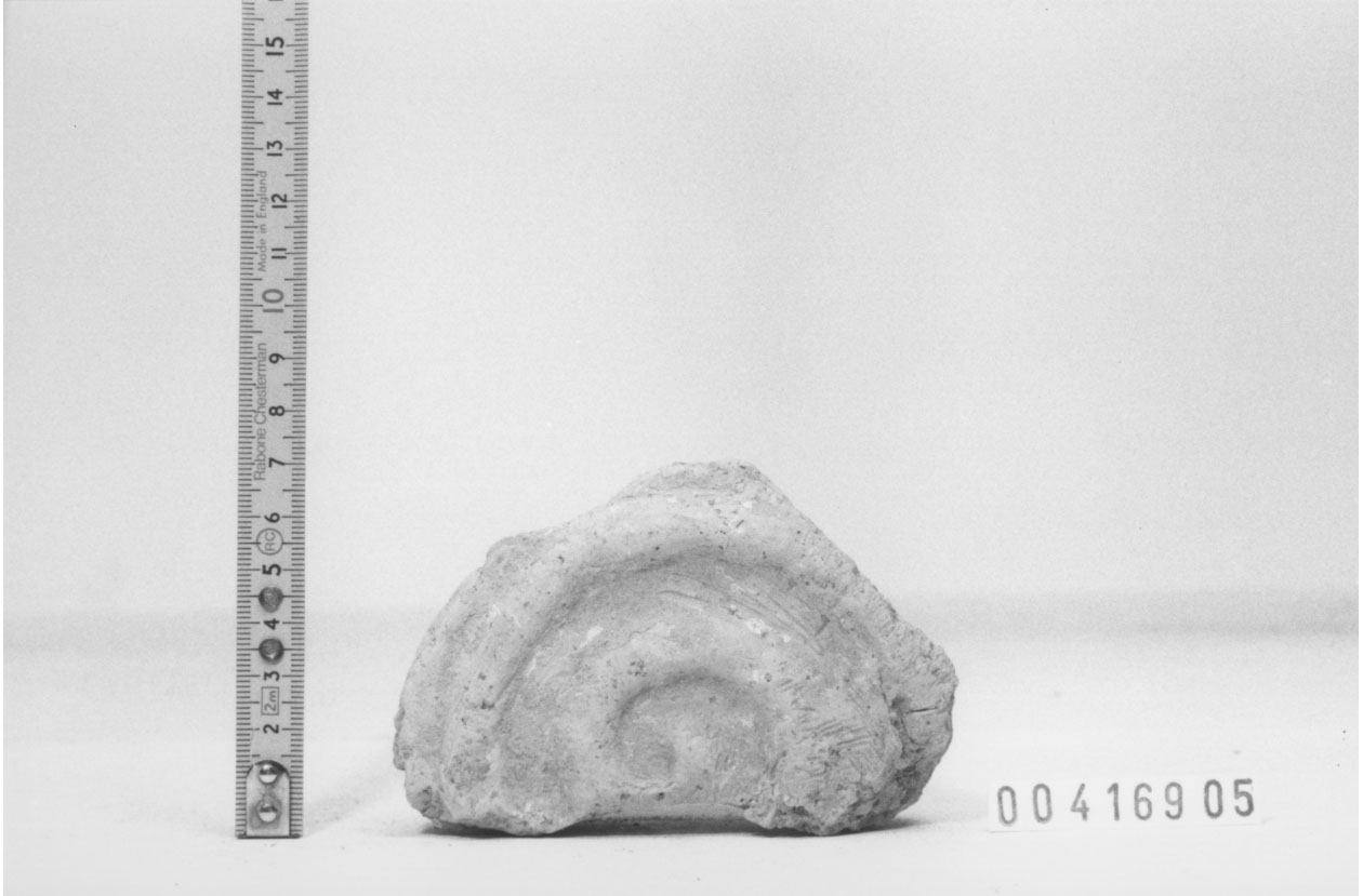 Lastra di rivestimento/ frammento (II a.C, I a.C)