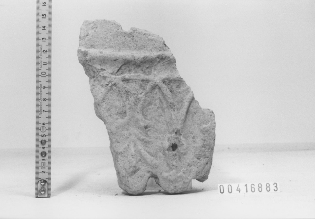 Lastra di rivestimento/ frammento (III a.C, II a.C)