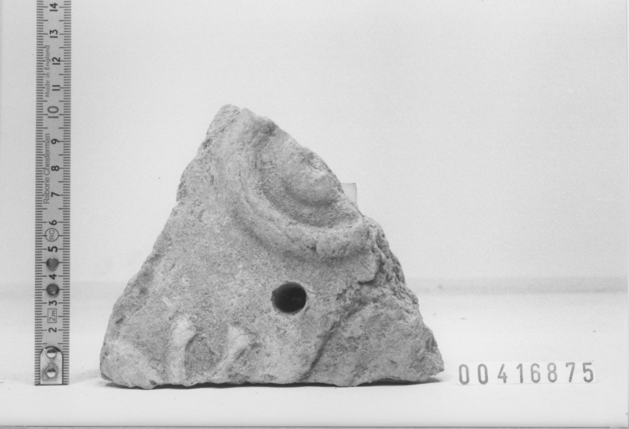 Lastra di rivestimento/ frammento (III a.C, II a.C)