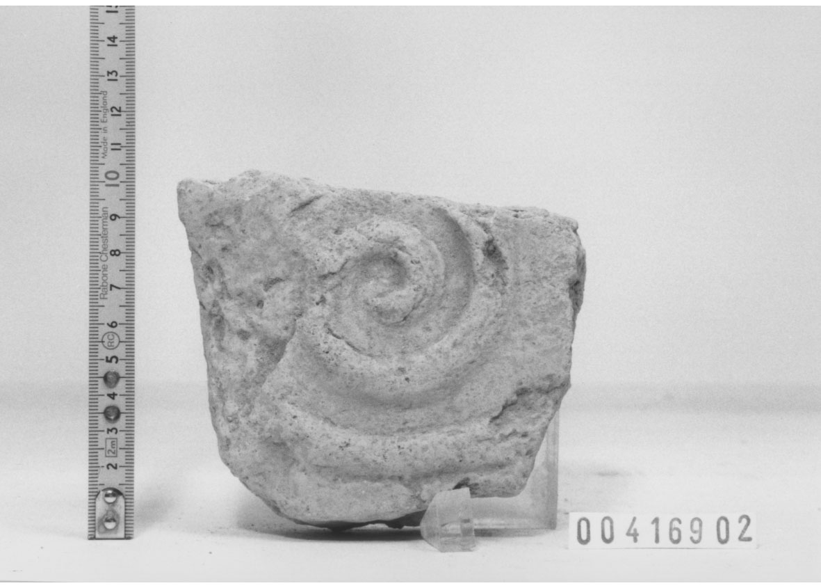 Lastra di rivestimento/ frammento (II a.C, I a.C)