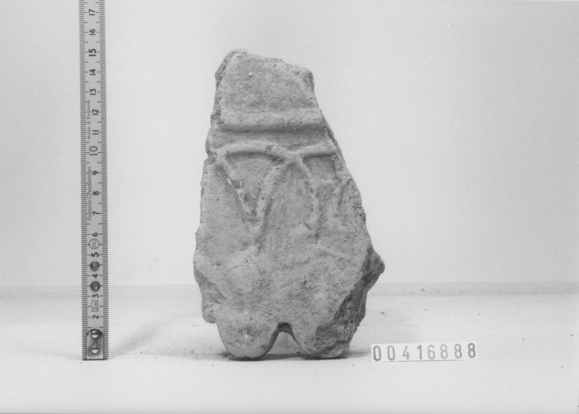 Lastra di rivestimento/ frammento (III a.C, II a.C)