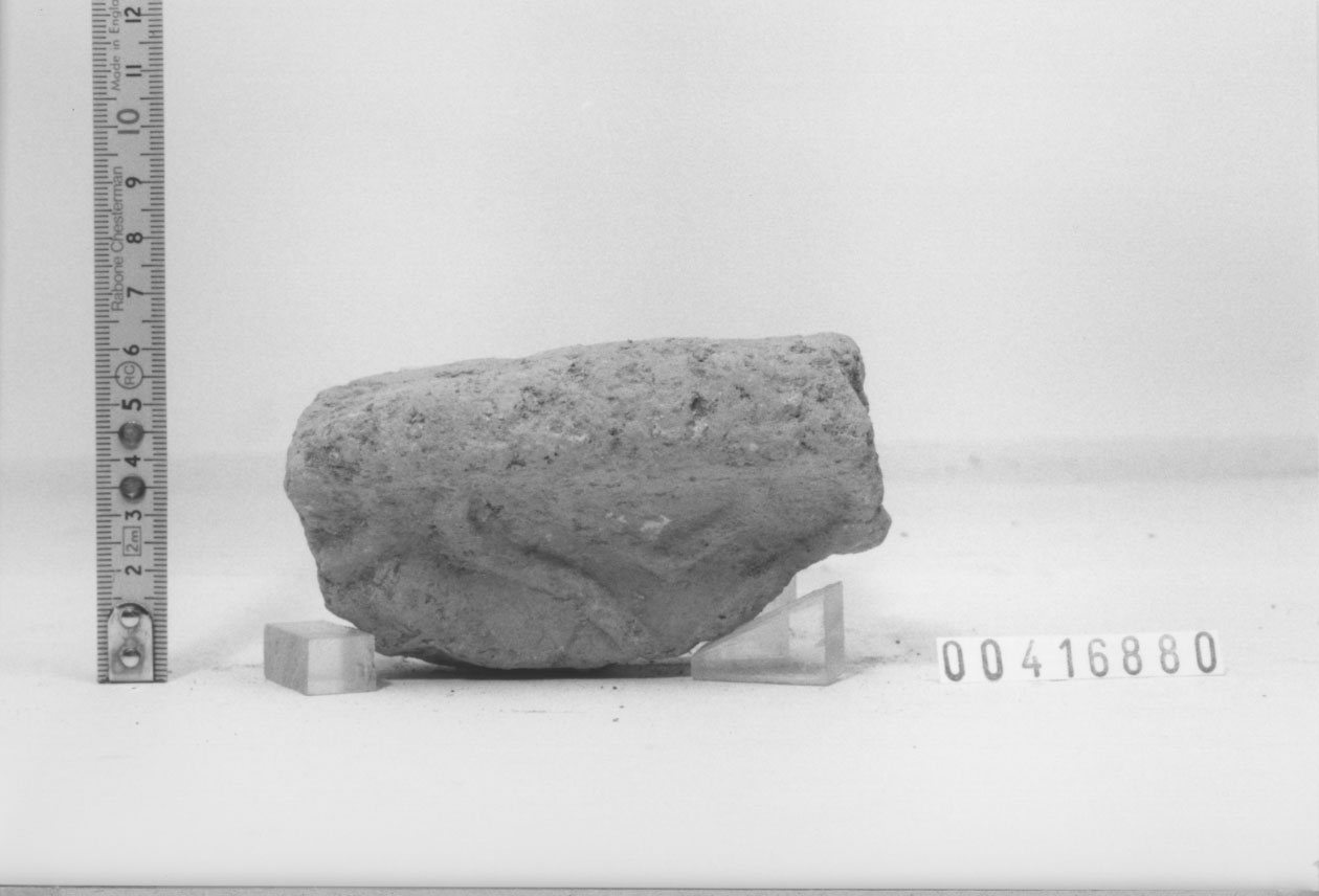 Cornice/ frammento (III a.C, II a.C)