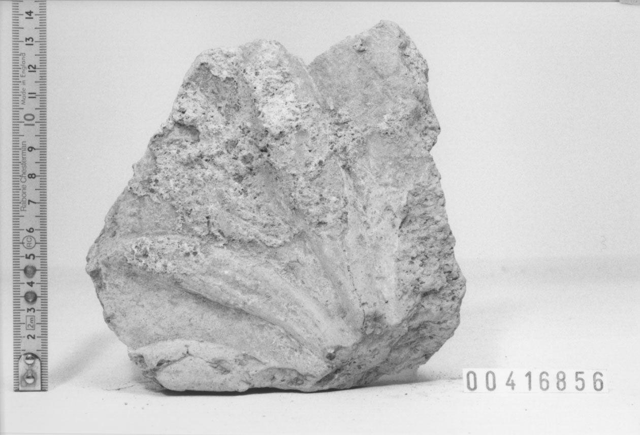 Lastra di rivestimento/ frammento (III a.C, II a.C)