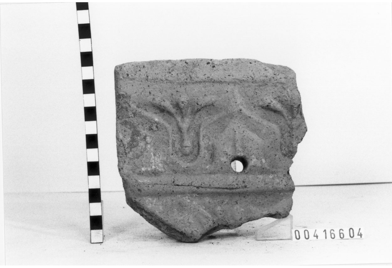 Cornice/ frammento (III a.C, II a.C)