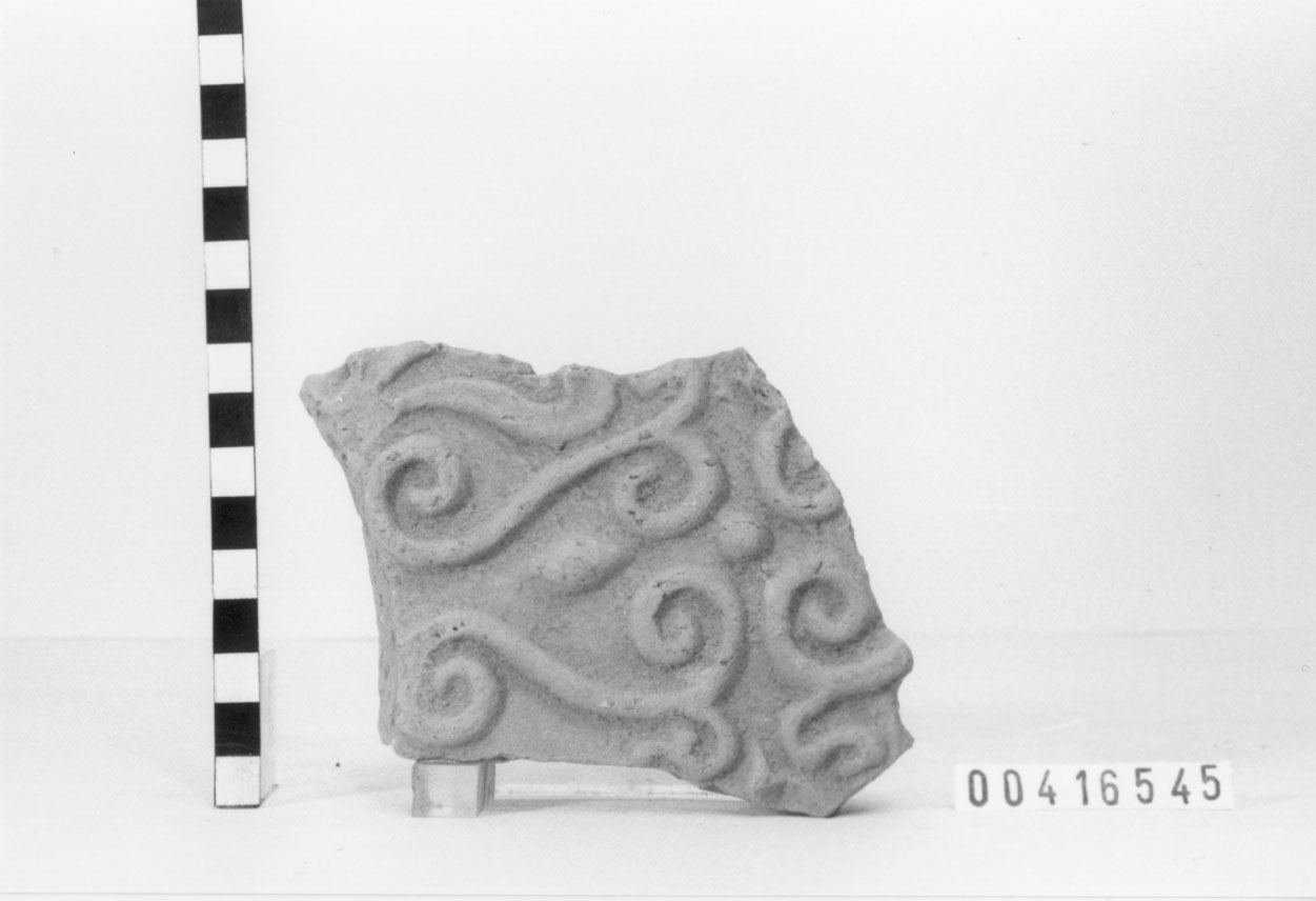 Lastra di rivestimento/ frammento (III a.C, II a.C)